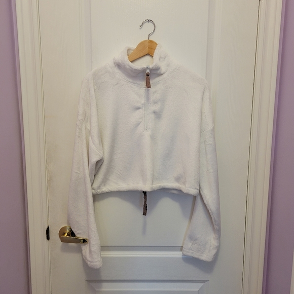 Urban Outfitters White Fluffy half-zip pullover top - Picture 9 of 13